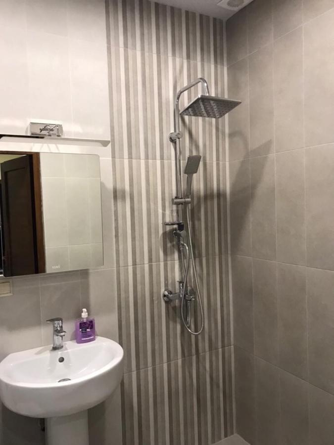 Квартира Около Станции Метро С Балконами Erévan Extérieur photo